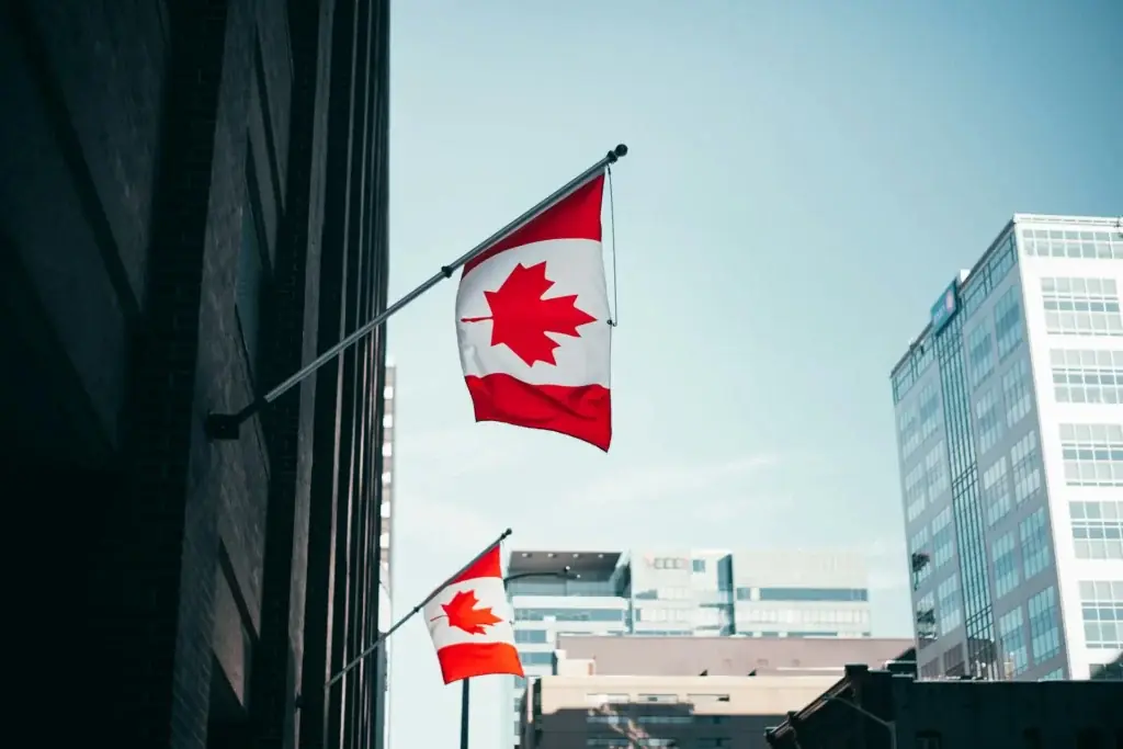 Financing Canada
